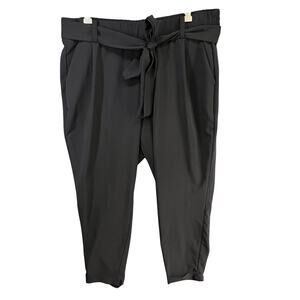 Torrid Studio Pants‎ Womens 1X Black Belted Pull On Cropped Tapered Work Office